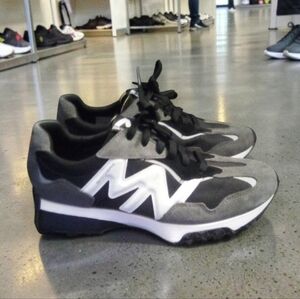 Skechers Black and Gray Sneakers